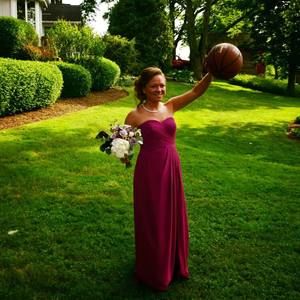 Meet your Posher, Caitlin